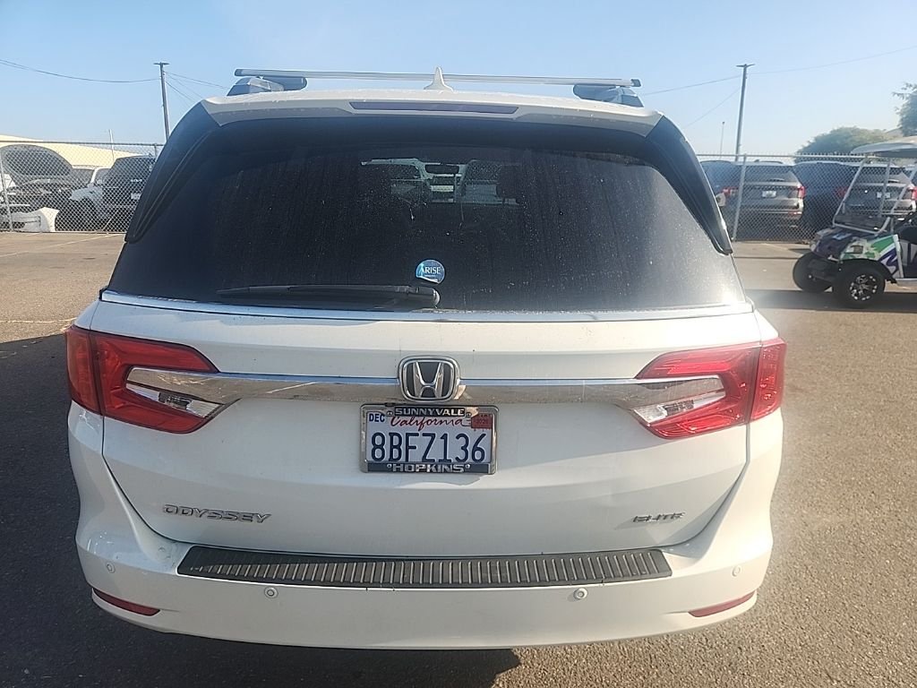 Used 2018 White Honda Elite image 12