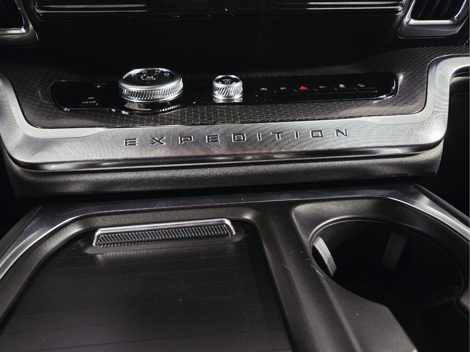 2026 Ford Expedition MAX Platinum - Photo 66