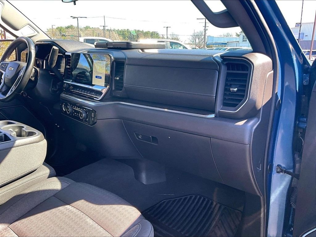 Used 2024 Blue Chevrolet LT image 13