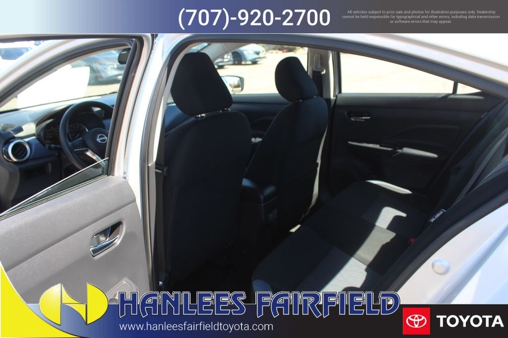 2025 Nissan Versa Sedan SV - Photo 13