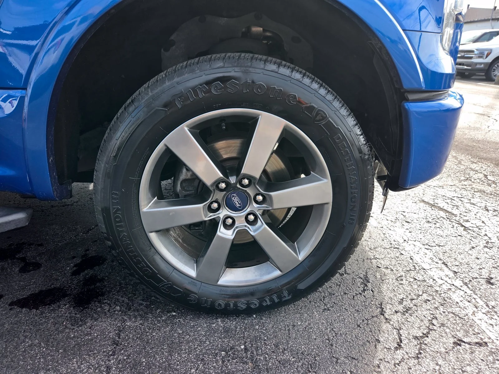 Used 2016 Blue Flame Metallic Ford XLT image 40