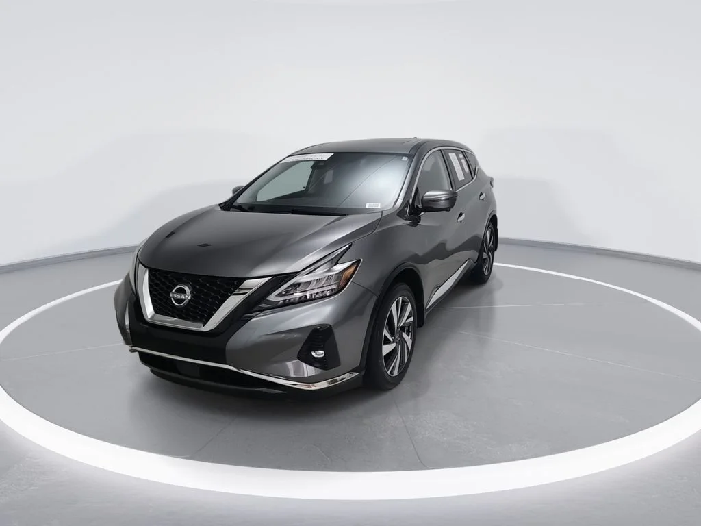 Used 2024 Gray Nissan SL image 4
