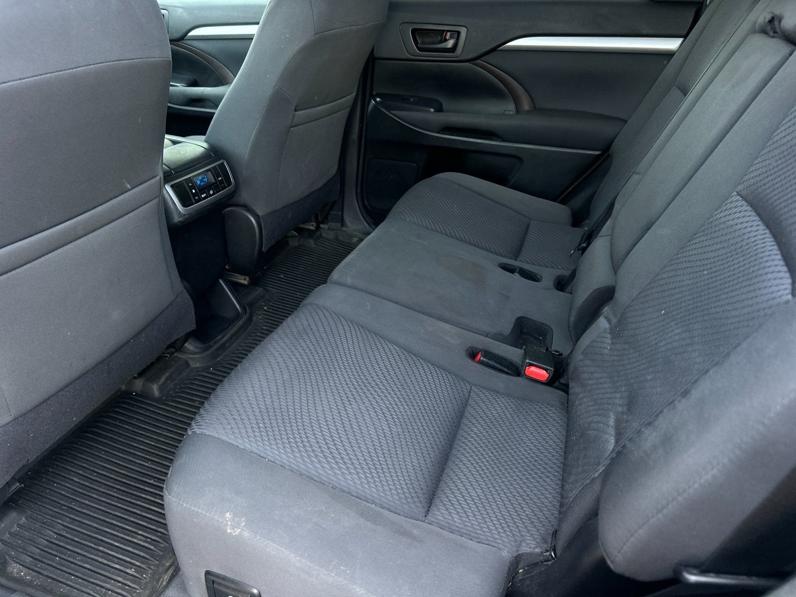 Used 2017 Celestial Silver Metallic Toyota LE image 11