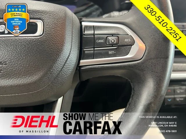Used 2022 Red Jeep Latitude Lux image 25