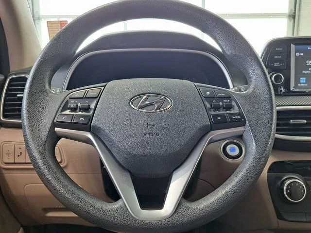 Used 2019 White Hyundai Value image 10