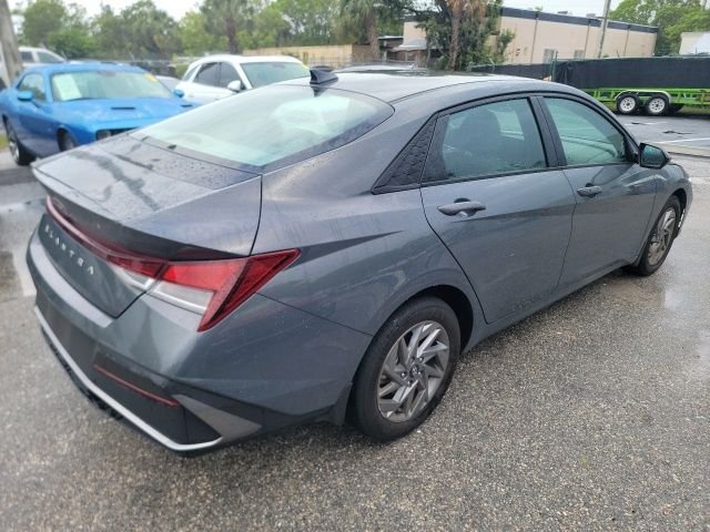 Certified Used 2024 Gray Hyundai SEL image 4