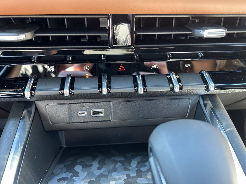 2026 GMC Canyon AT4 - Photo 47