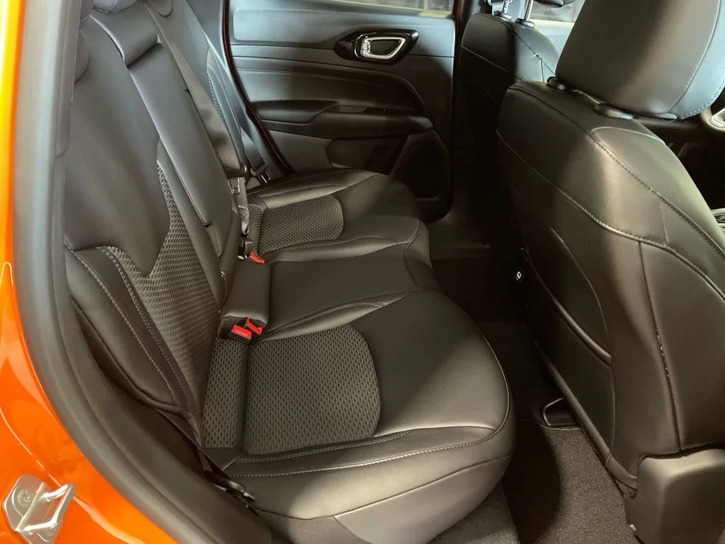 New 2026 Joose Exterior Paint Jeep Latitude Altitude image 23