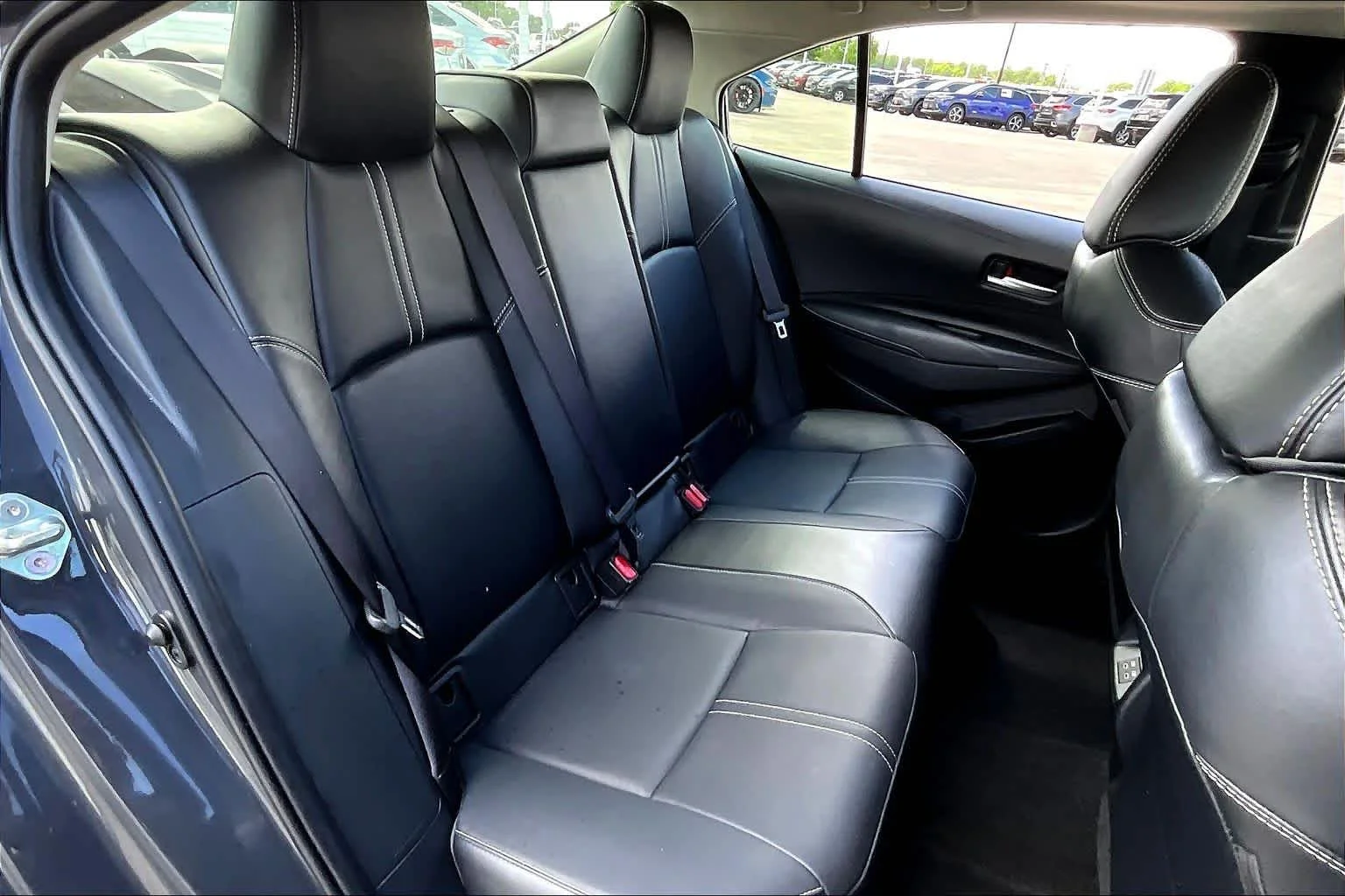 Used 2024 Underground Toyota Hybrid XLE image 21