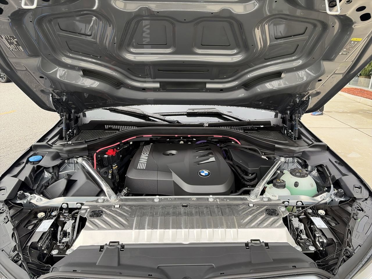 New 2026 Skyscraper Grey Metallic BMW 30 xDrive image 39