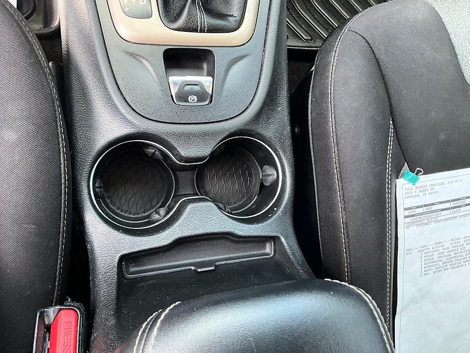 Used 2014 Black Jeep Latitude image 23