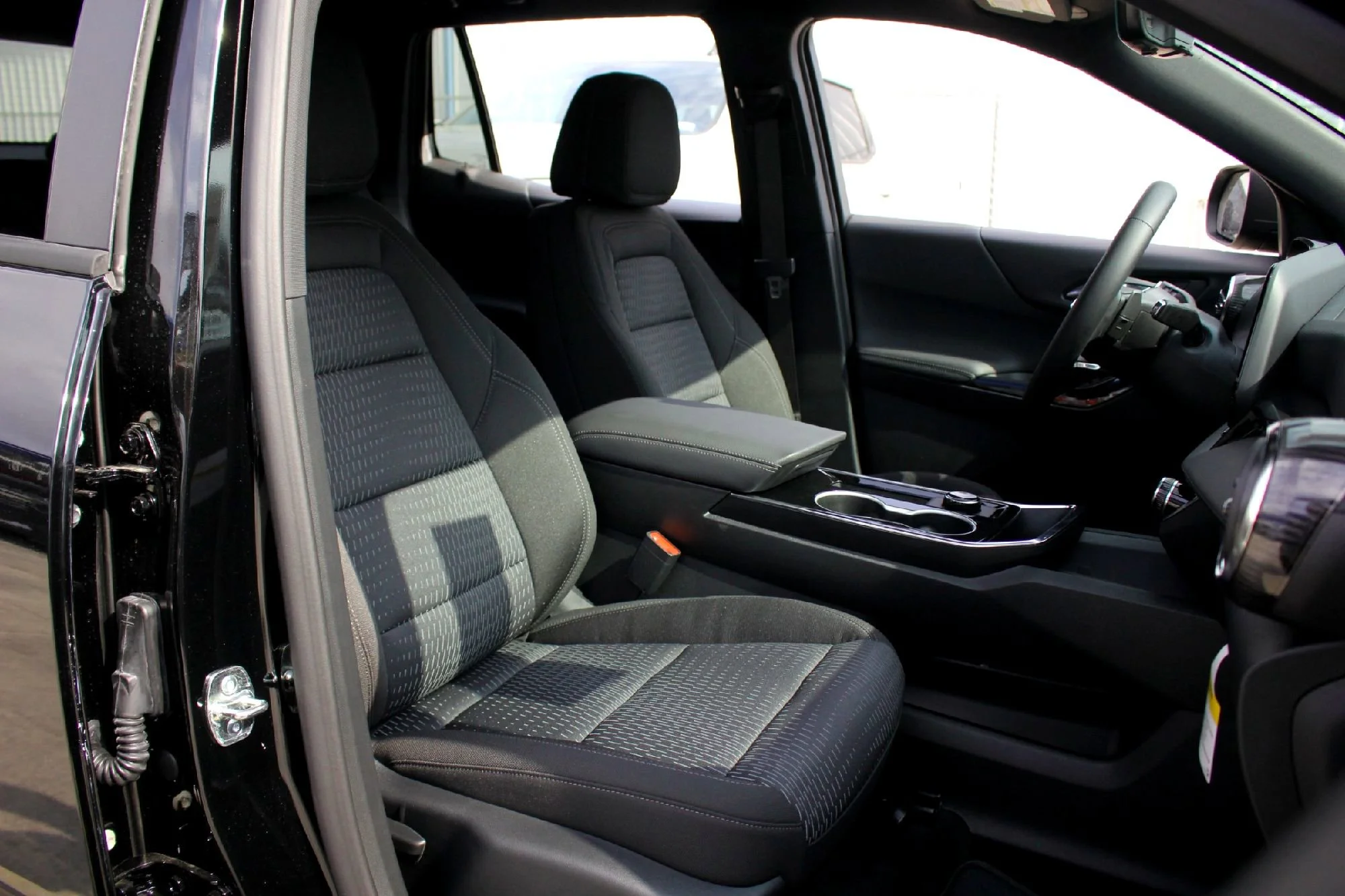 2026 Chevrolet Equinox LT - Photo 14