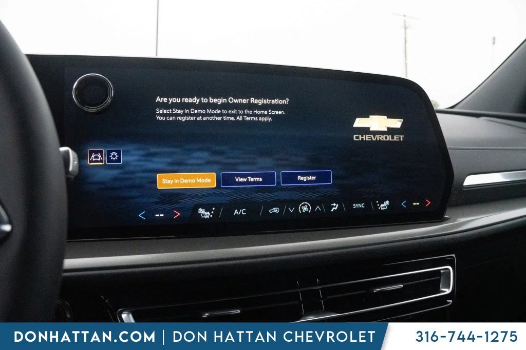 2027 Chevrolet Traverse LT - Photo 10