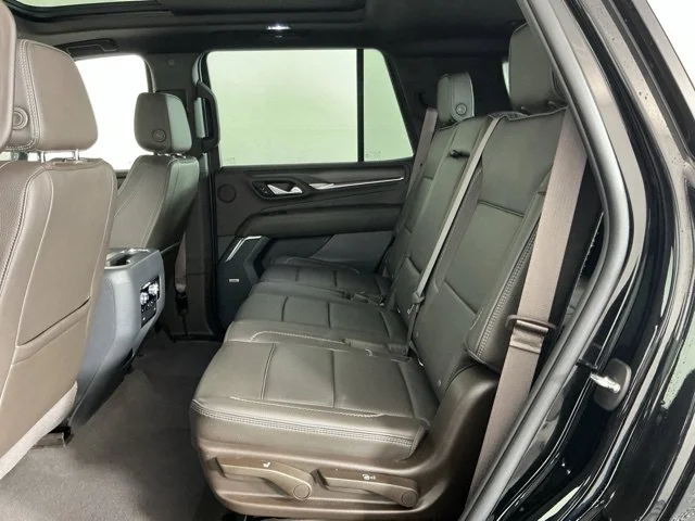 Used 2022 Black GMC Denali image 27