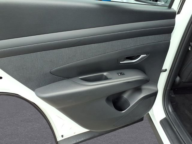 New 2026 White Hyundai SEL Premium image 12