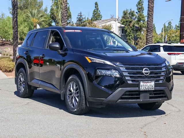 2025 Nissan Rogue S