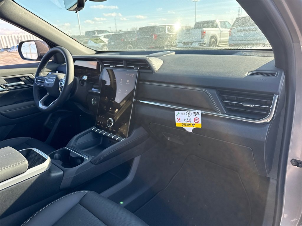 2026 GMC TERRAIN - Image 39