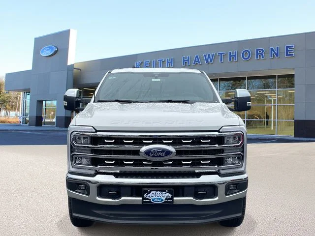 New 2026 Star White Metallic Tri-Coat Ford F-250® Lariat® image 2