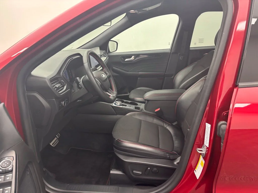 Used 2023 Red Ford ST-Line image 22