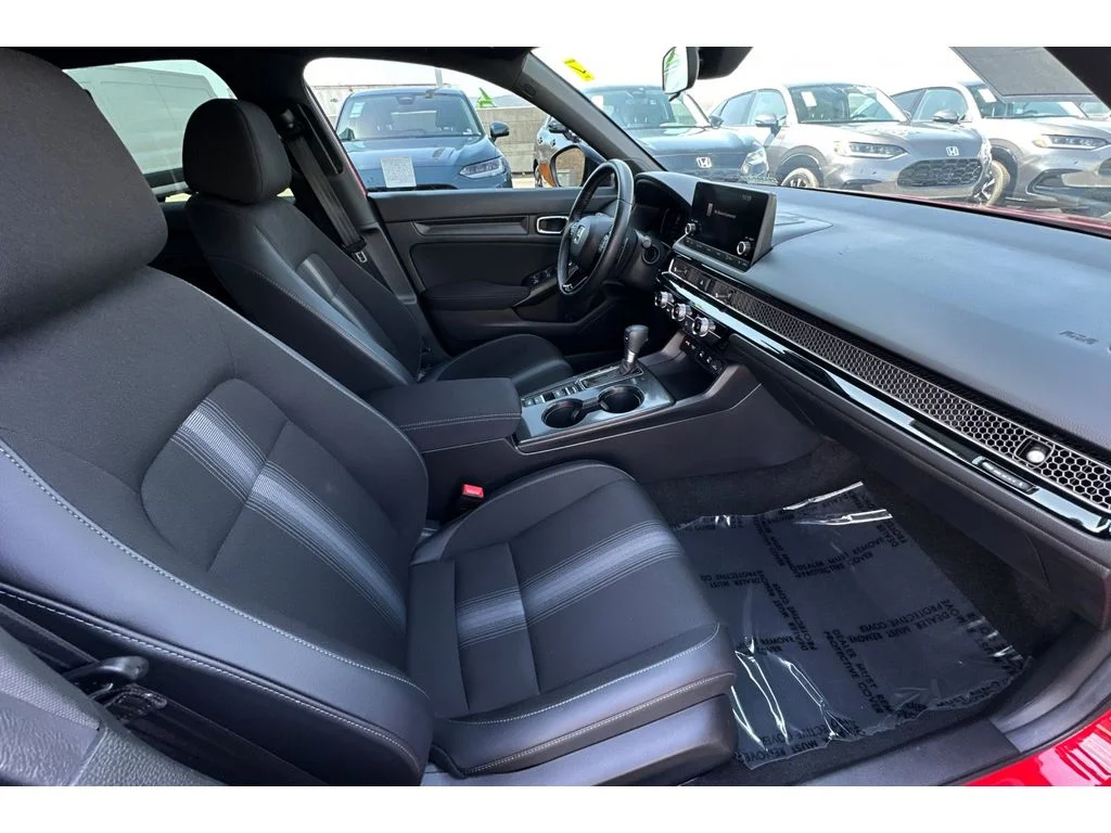 Used 2025 Rallye Red Honda Sport image 18