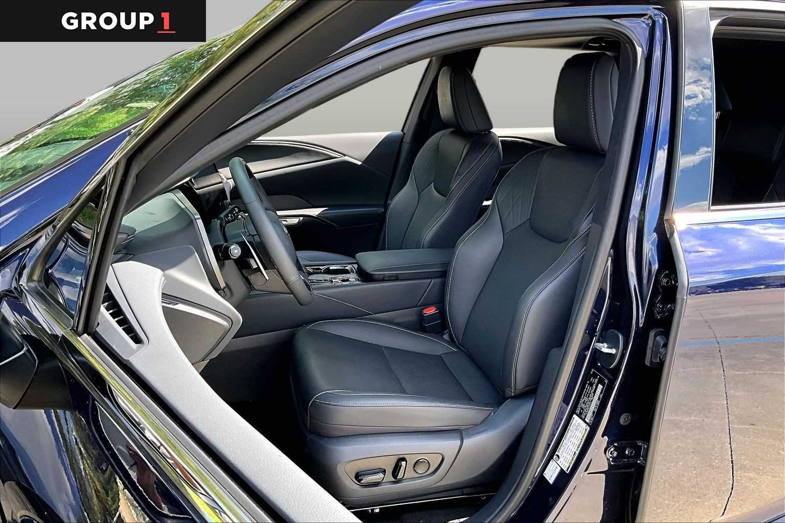 Used 2026 Nightfall Mica Lexus Premium+ image 7
