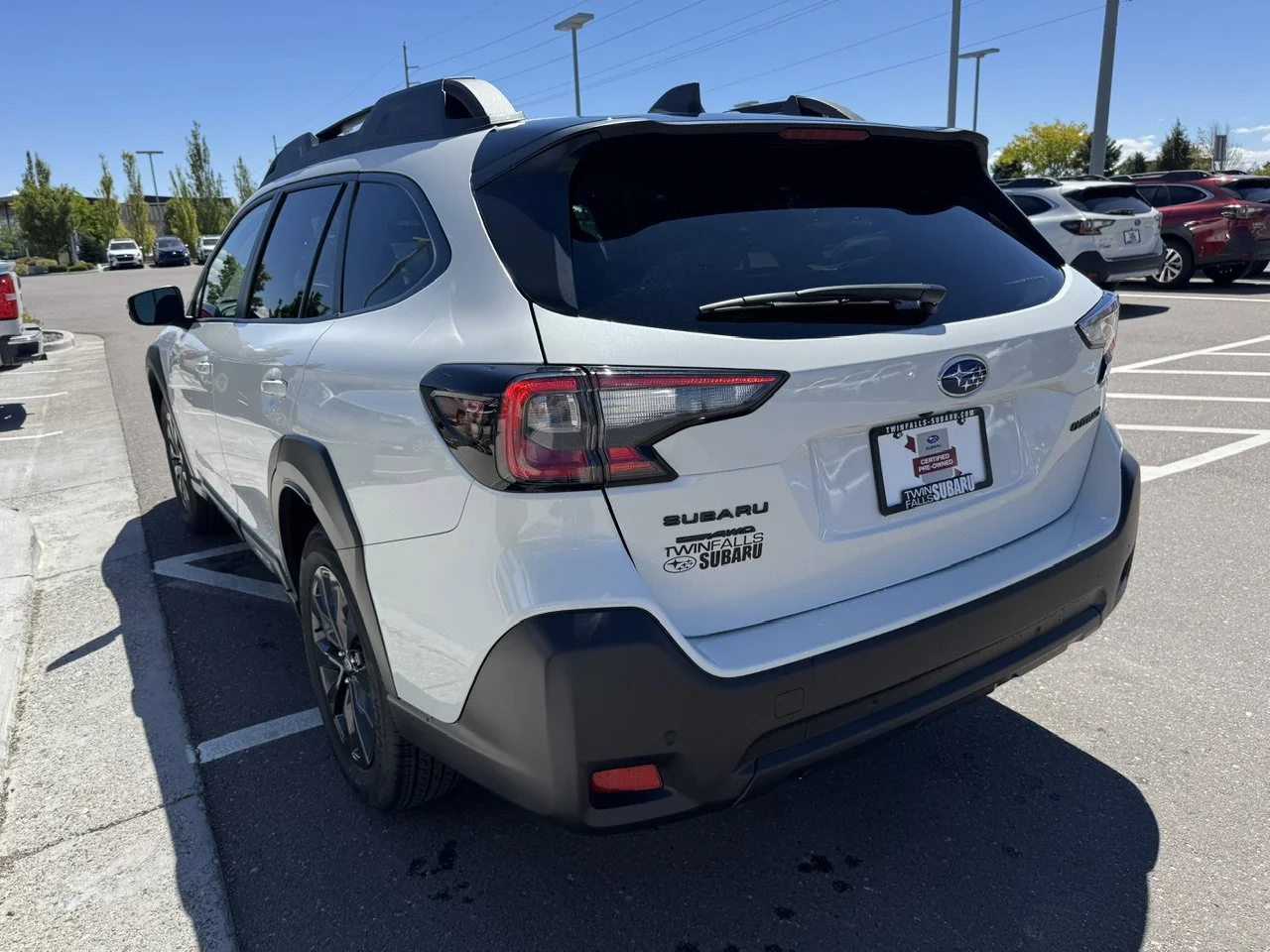 Certified Used 2025 Crystal White Pearl Subaru Onyx Edition image 5