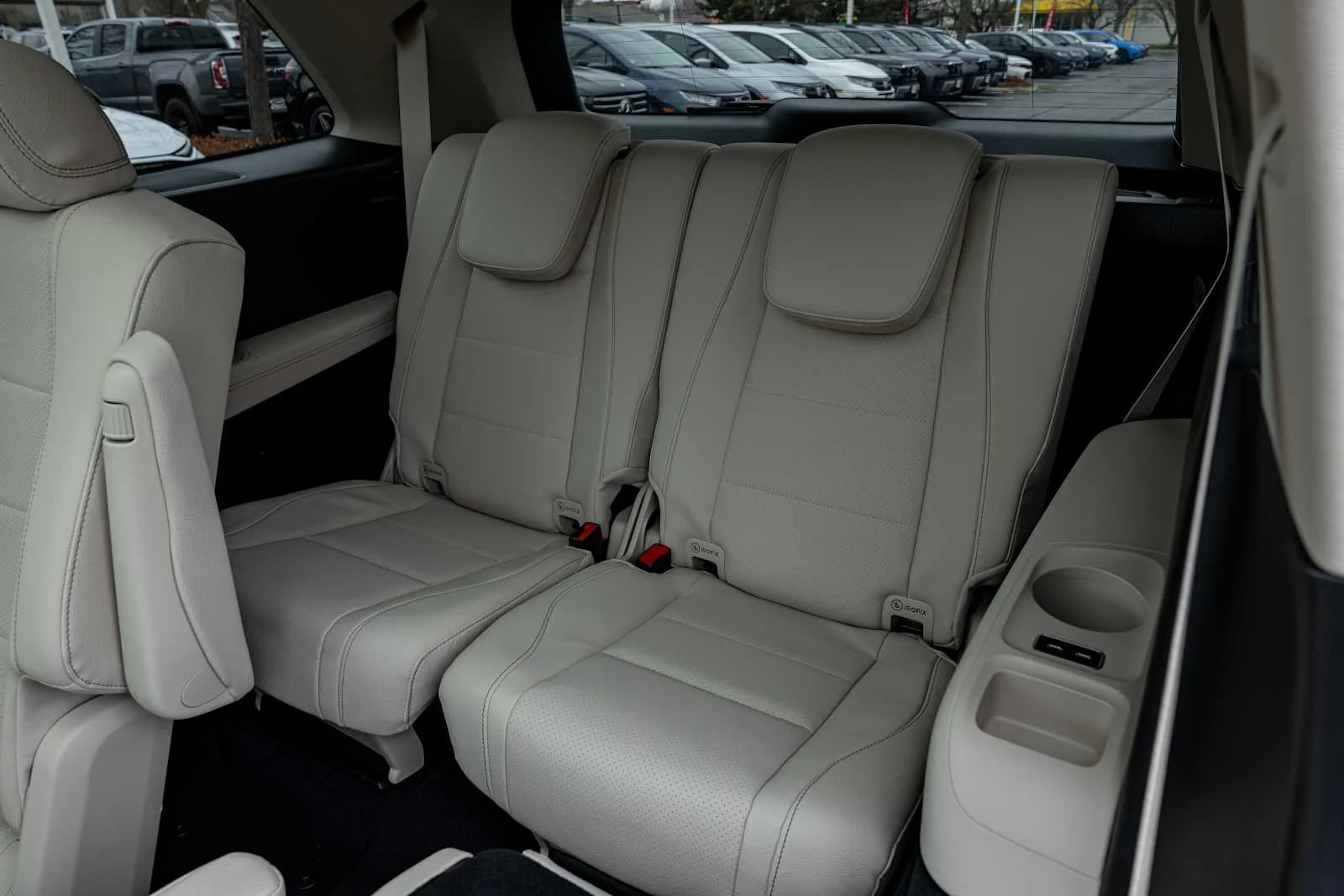 New 2026 Polar White Mercedes-Benz GLS 450 image 29