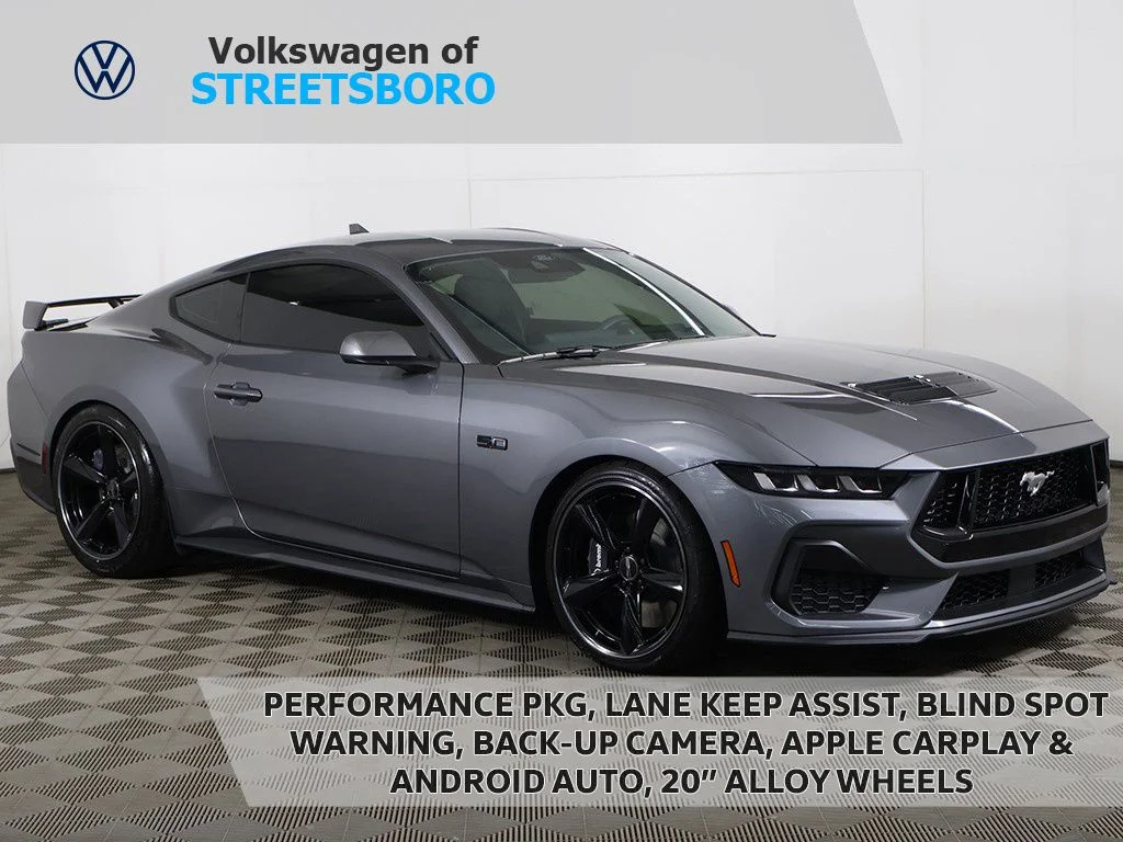 2025 Ford Mustang GT Fastback's photo