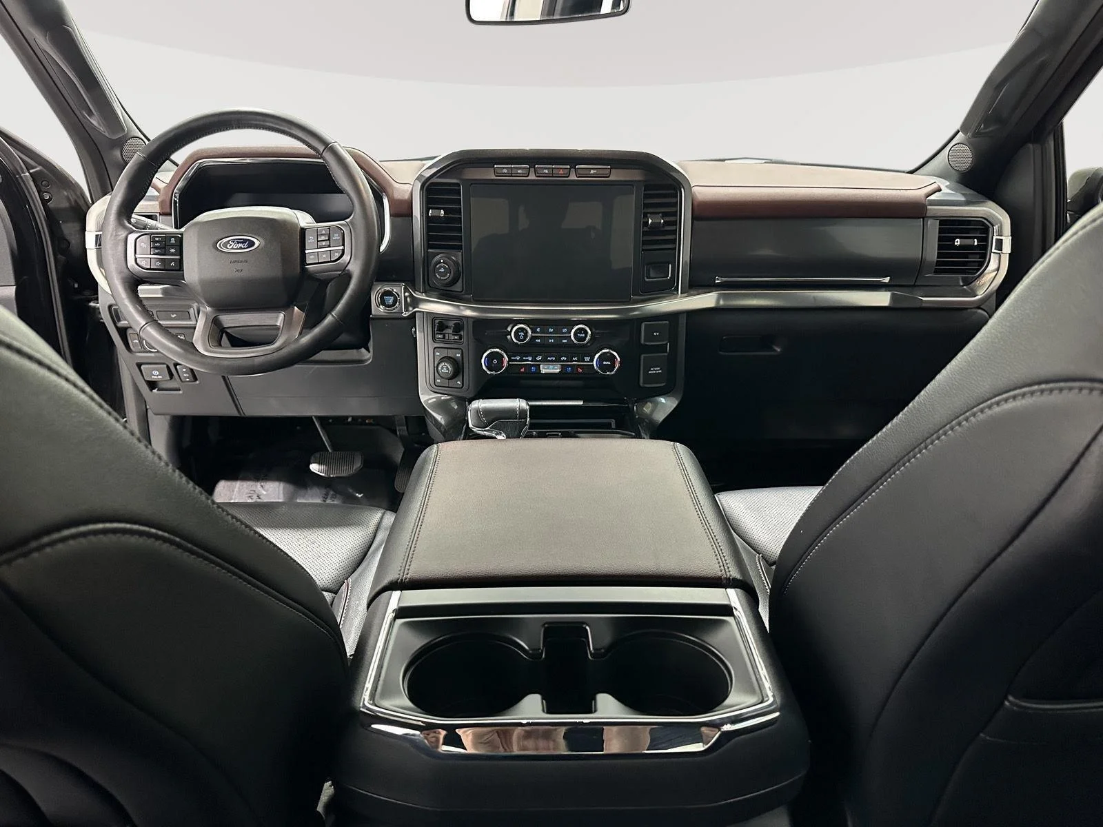 Used 2023 Agate Black Metallic Ford XL image 19