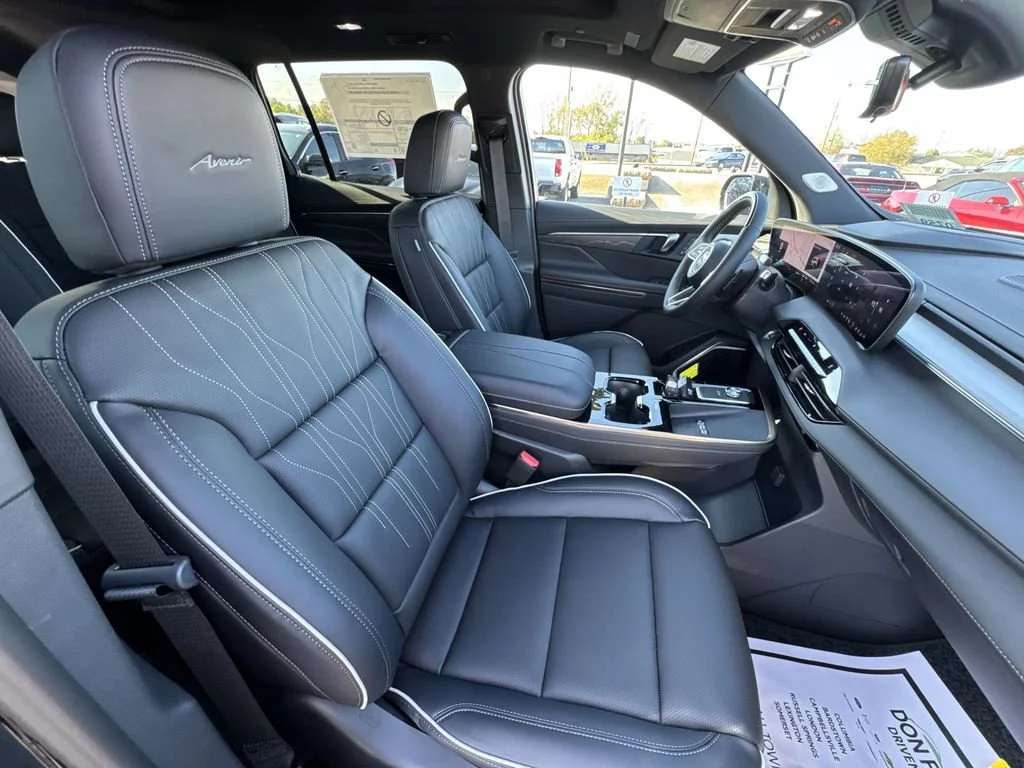 New 2026 Ebony Twilight Metallic Buick Avenir image 26