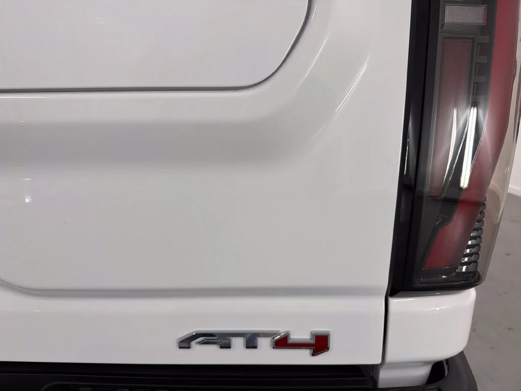 New 2026 Summit White GMC AT4 image 8