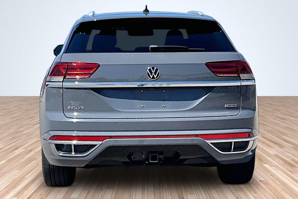 Used 2020 Gray Volkswagen 3.6L V6 SEL Premium R-Line image 4