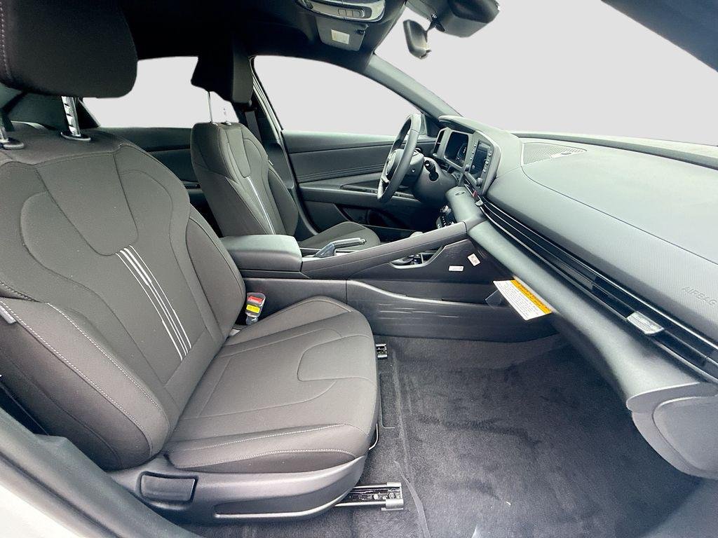 New 2026 Serenity White Hyundai SEL Sport image 20