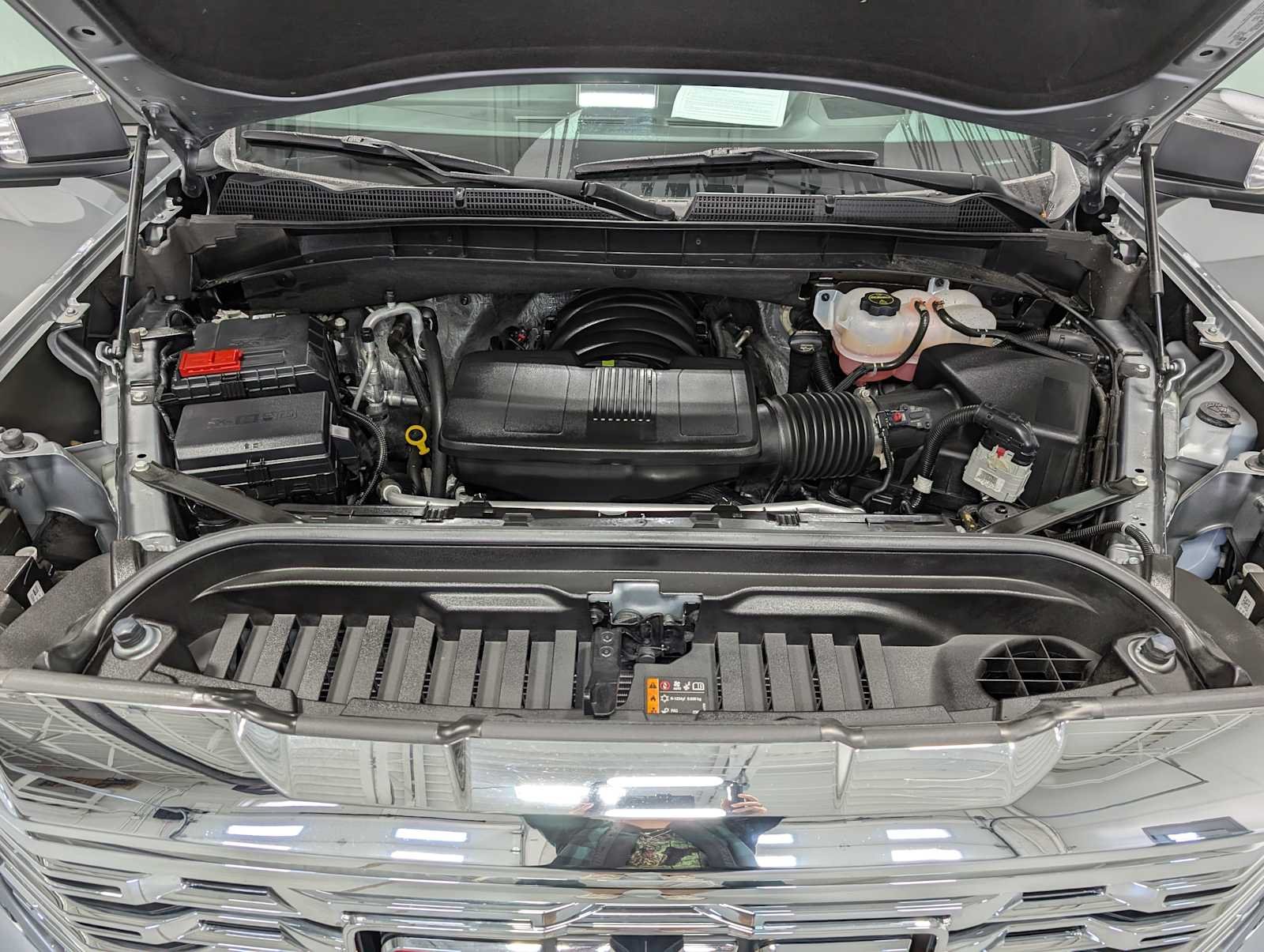 Certified Used 2025 Sterling Metallic GMC Denali image 15