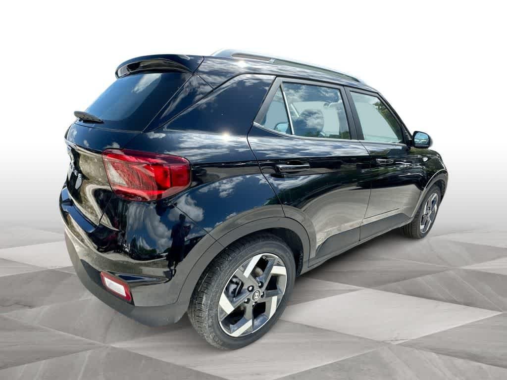 2026 Hyundai Venue SEL - Photo 8