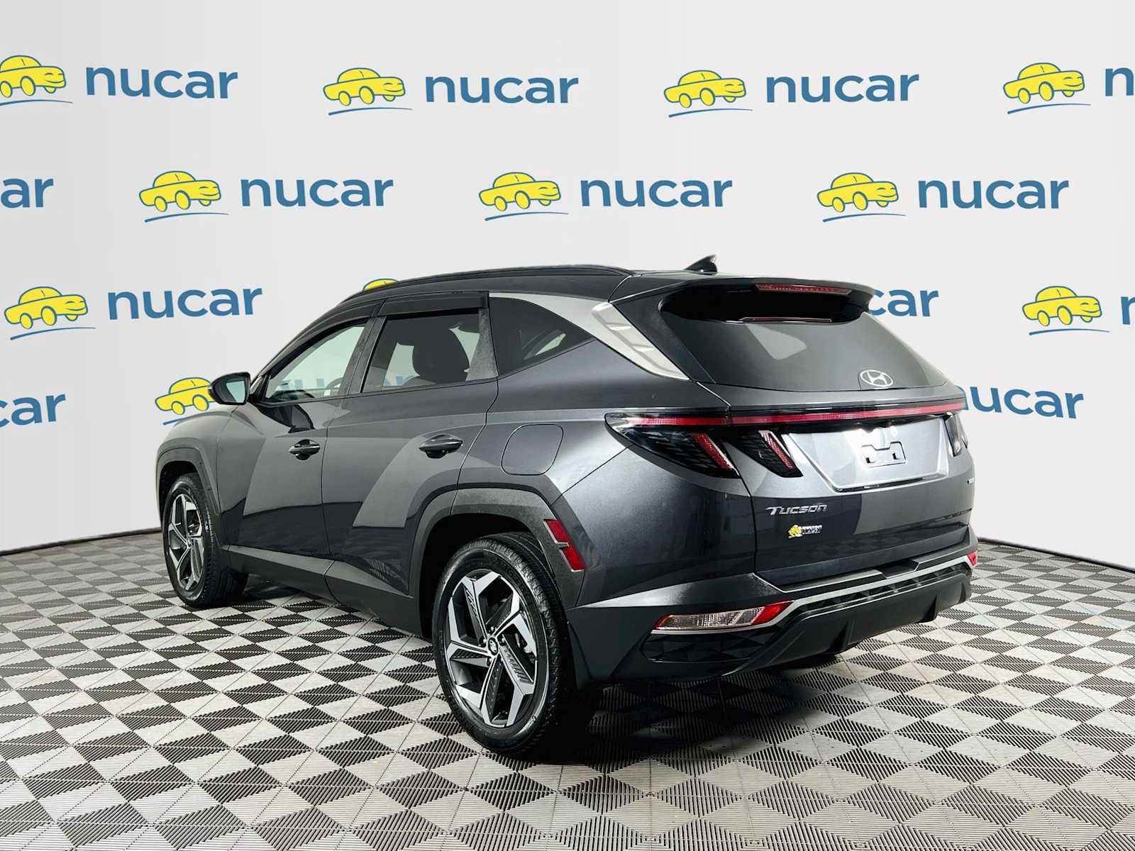 Used 2024 Dark Gray Metallic Hyundai SEL image 5