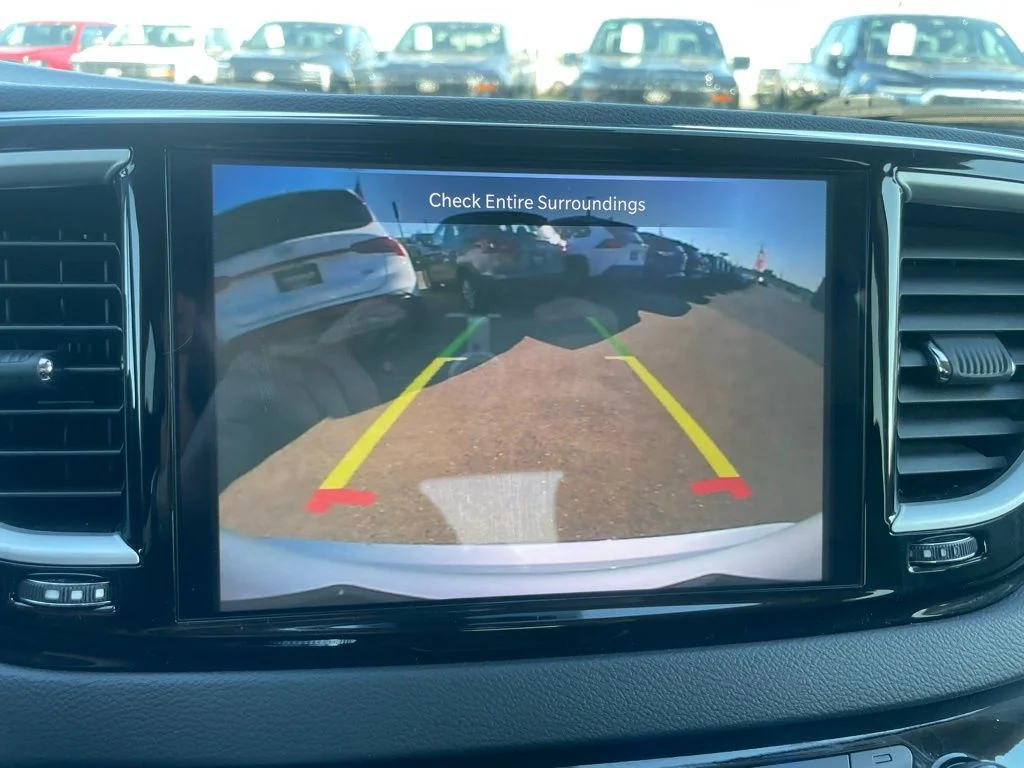 2024 Chrysler Pacifica Touring L - Photo 19