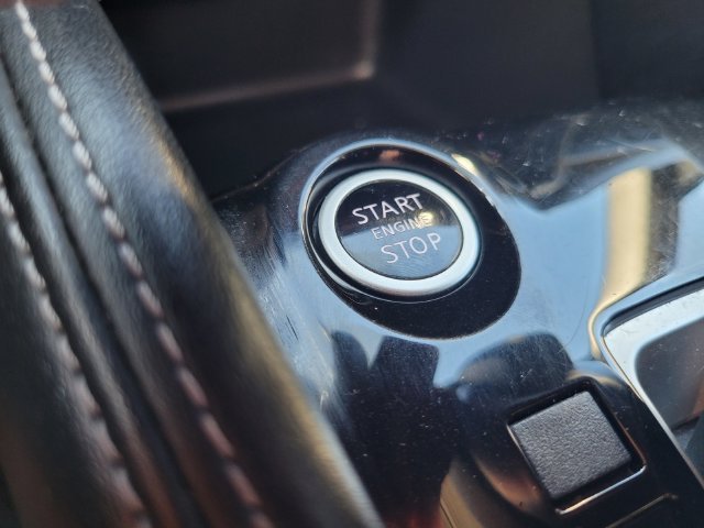 Used 2018 White Nissan SV image 26