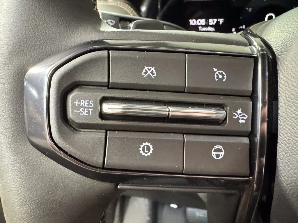 2026 GMC Yukon AT4 - Photo 20