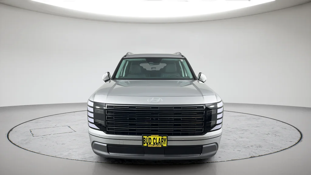New 2027 Silver Hyundai Calligraphy image 3