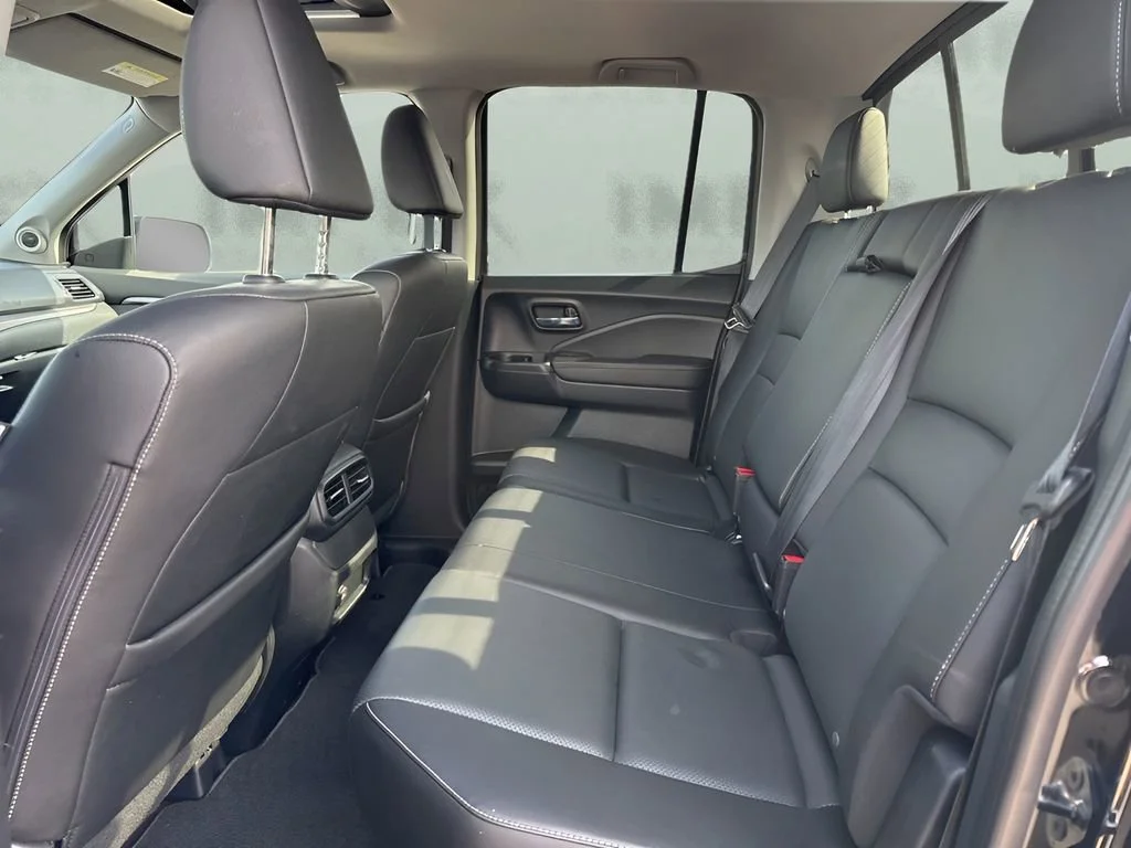 Used 2025 Black Honda RTL image 14