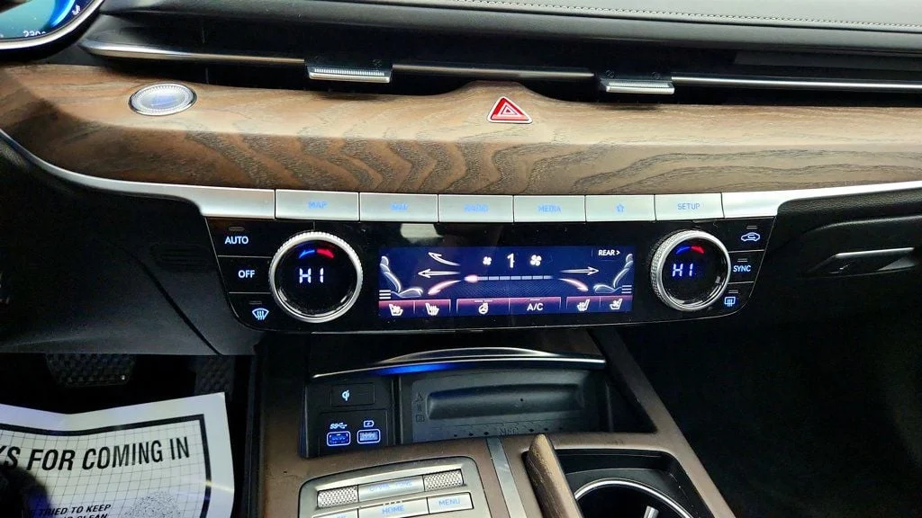 Used 2021 Alta White Genesis 3.5T AWD w/ Prestige Package image 17