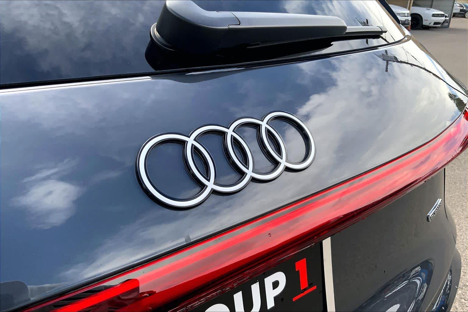 Used 2025 Tambora Gray Metallic Audi Premium Plus image 10