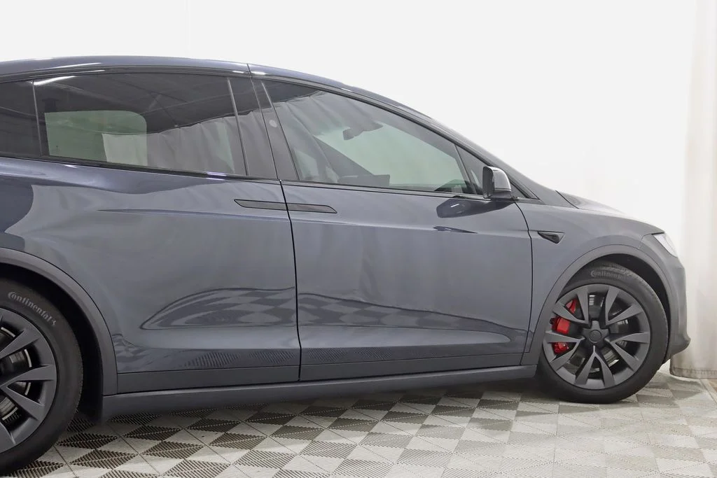 Used 2024 Black Tesla Plaid image 10