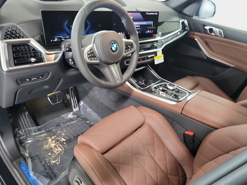 New 2026 Carbon Black Metallic BMW xDrive40i image 24