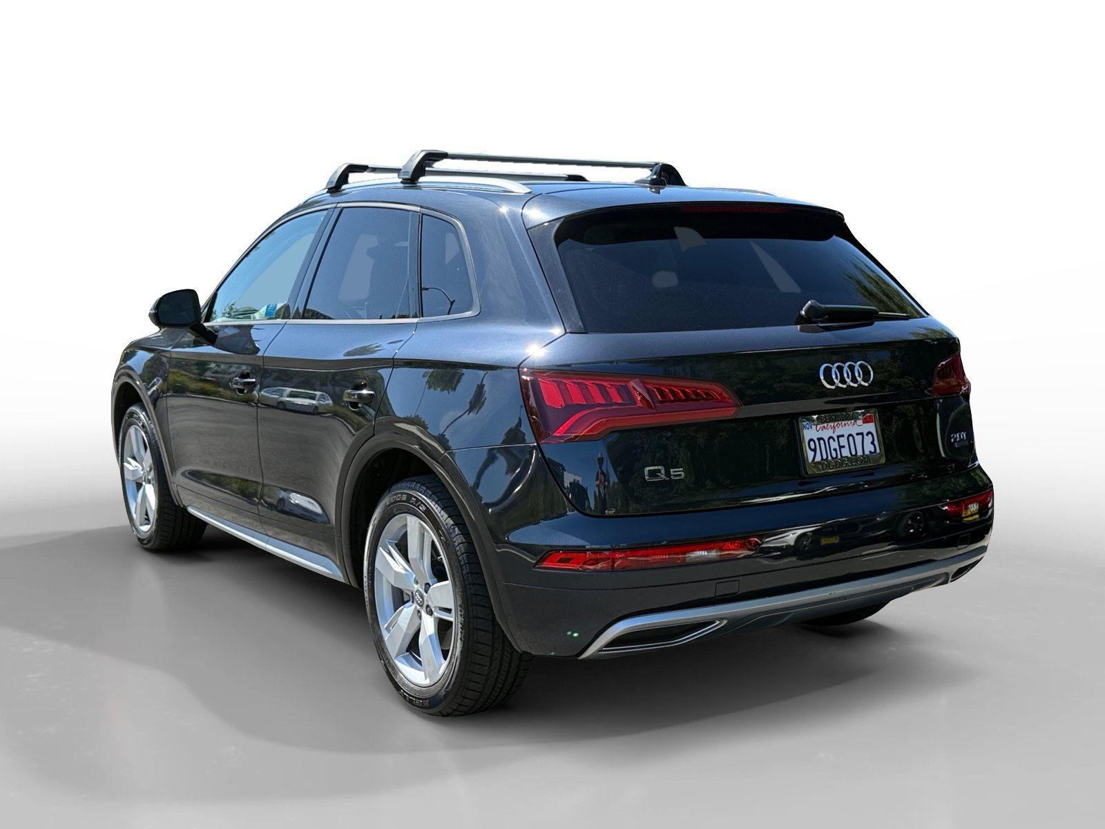 Used 2018 Moonlight Blue Audi 2.0T Premium image 3
