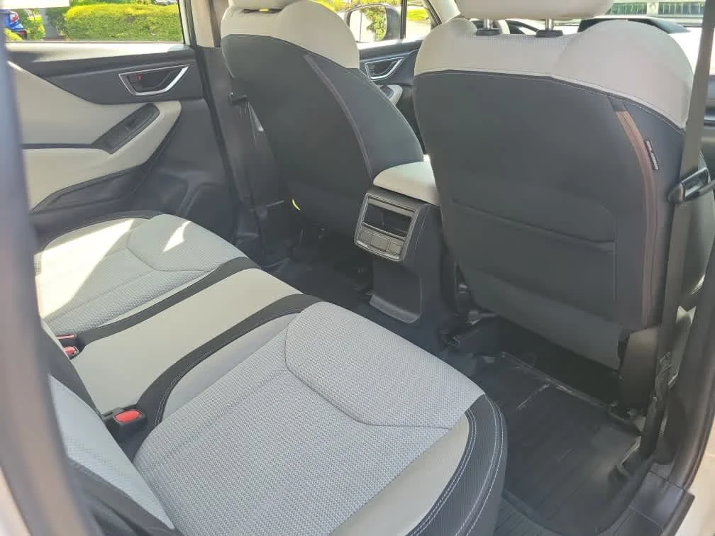 Used 2021 Crystal White Pearl Subaru  image 23