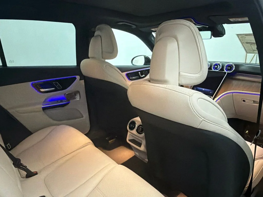 New 2027 Gray Mercedes-Benz GLC 300 image 24