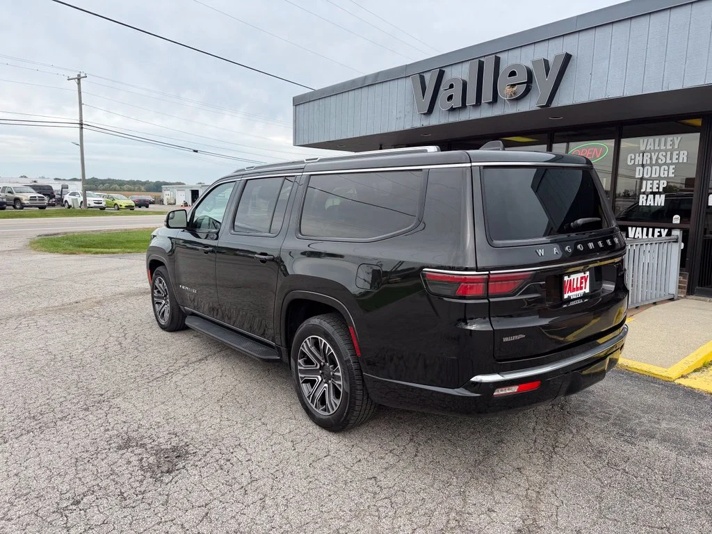Used 2024 Black Jeep Series II image 6