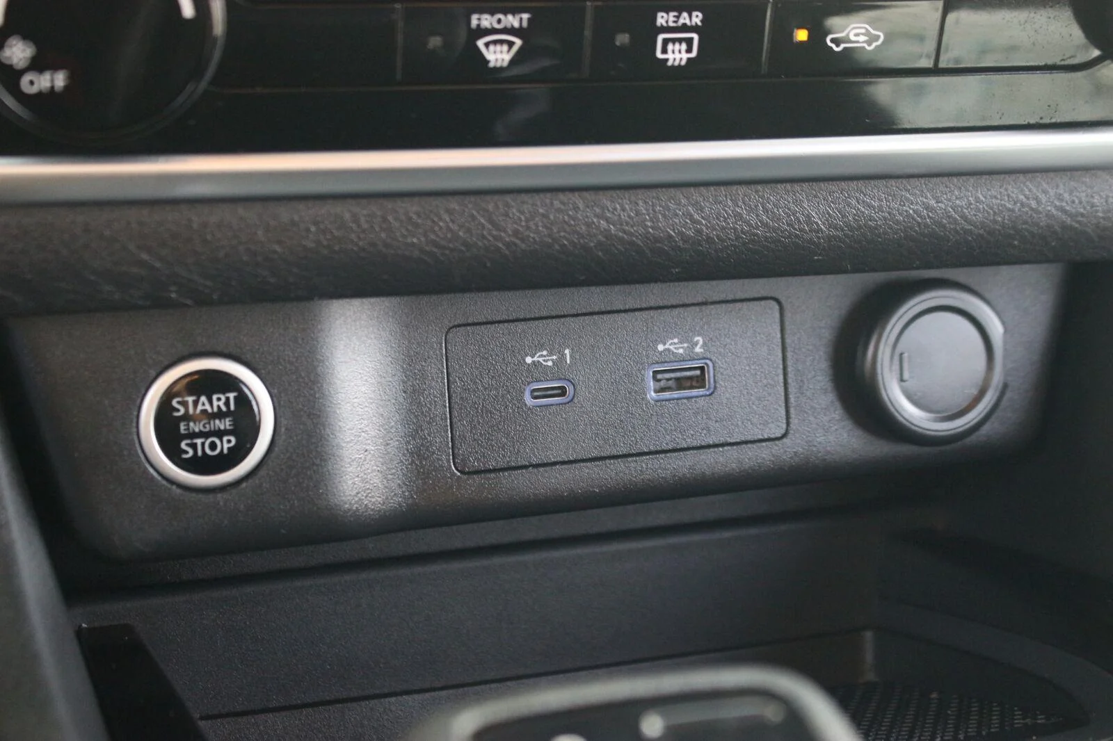 Used 2023 Blue Nissan S image 27